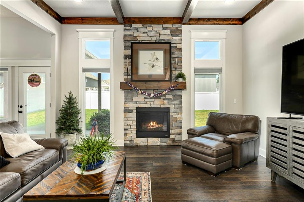 3rd image of 1810 Nw Madi Ct, Grain Valley, MO 64029 | MLS# 2633495