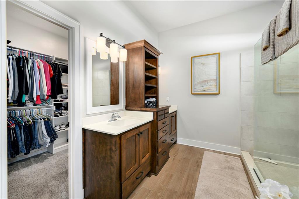 5th image of 1810 Nw Madi Ct, Grain Valley, MO 64029 | MLS# 2633495
