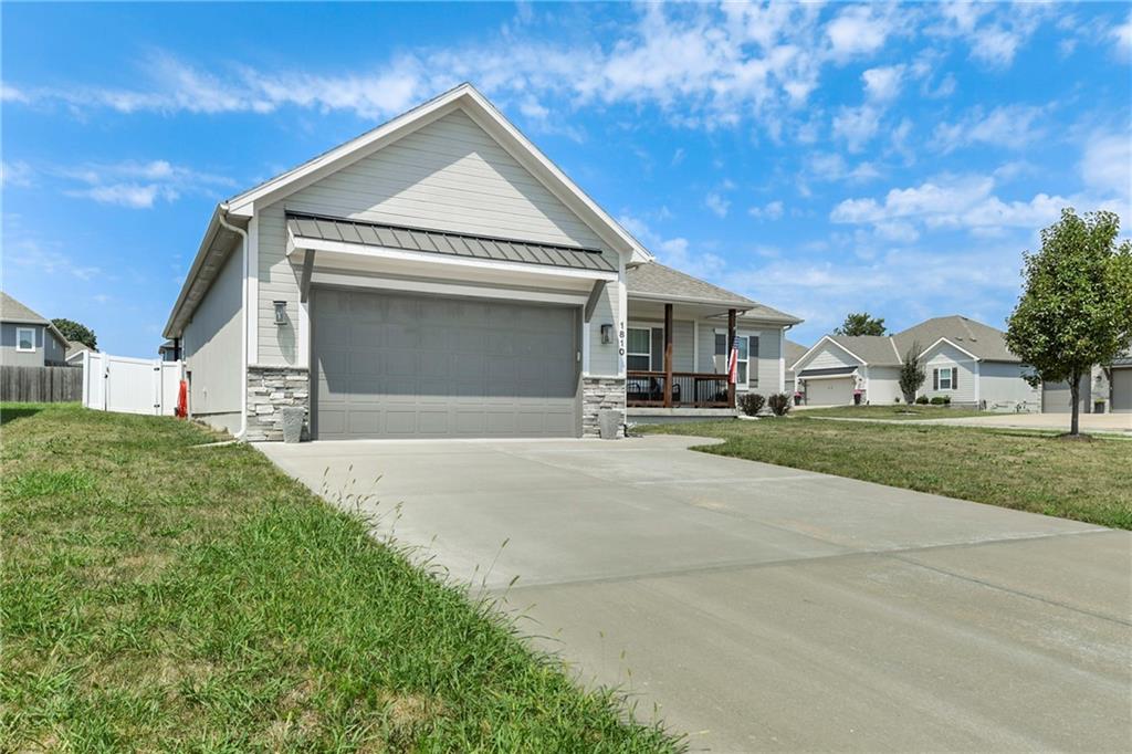 27th image of 1810 Nw Madi Ct, Grain Valley, MO 64029 | MLS# 2633495