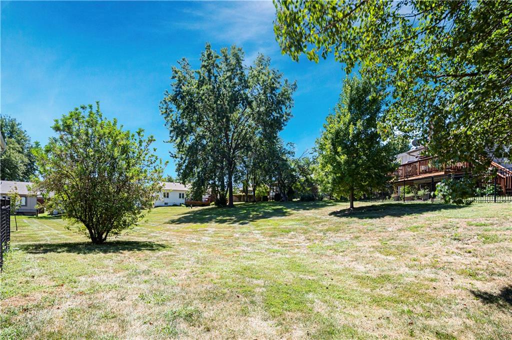 Photo 38 of Single family home for sale at 48 Woodbridge Ln, Kansas City, MO 64145 | MLS# 2633532 | Listing updated on 2026-09-05