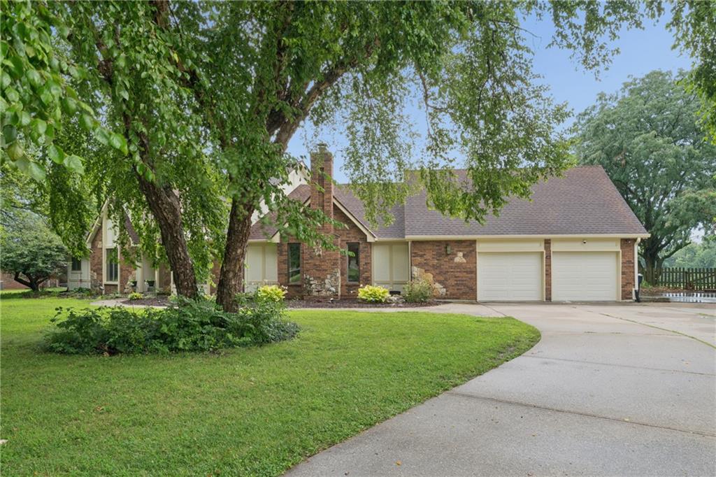 3rd image of 12301 Frost Rd, Kansas City, MO 64138 | MLS# 2633556