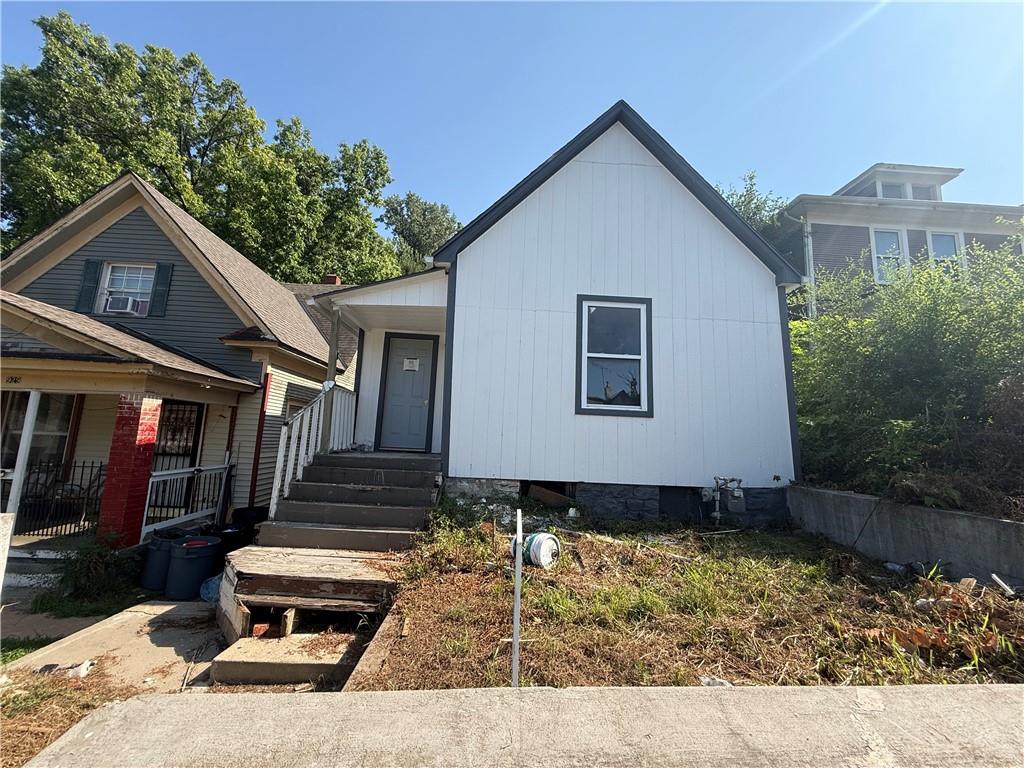 1st image of 931 Sandusky Ave, Kansas City, KS 66101 | MLS# 2633570