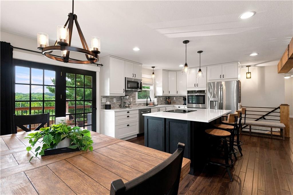 5th image of 18043 150Th St, Basehor, KS 66007 | MLS# 2633572