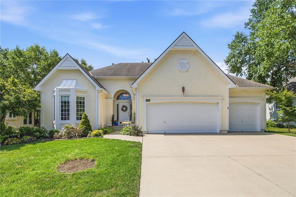 1st image of 7645 W 149th St, Overland Park, KS 66223 | MLS# 2633590