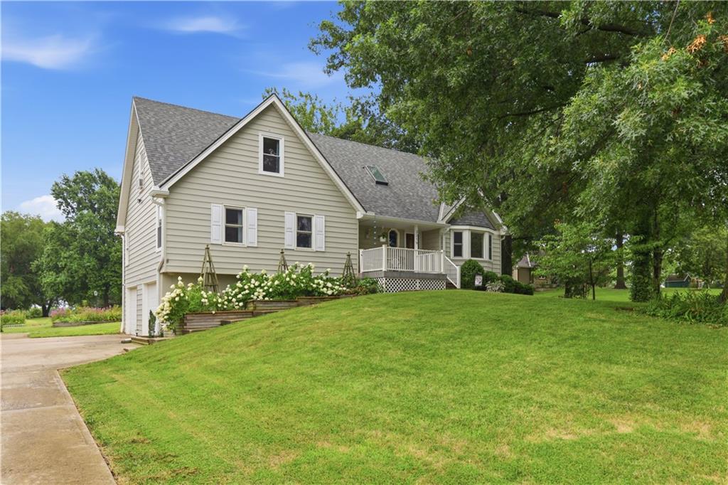 1st image of 2219 N Whitney Rd, Independence, MO 64058 | MLS# 2633592