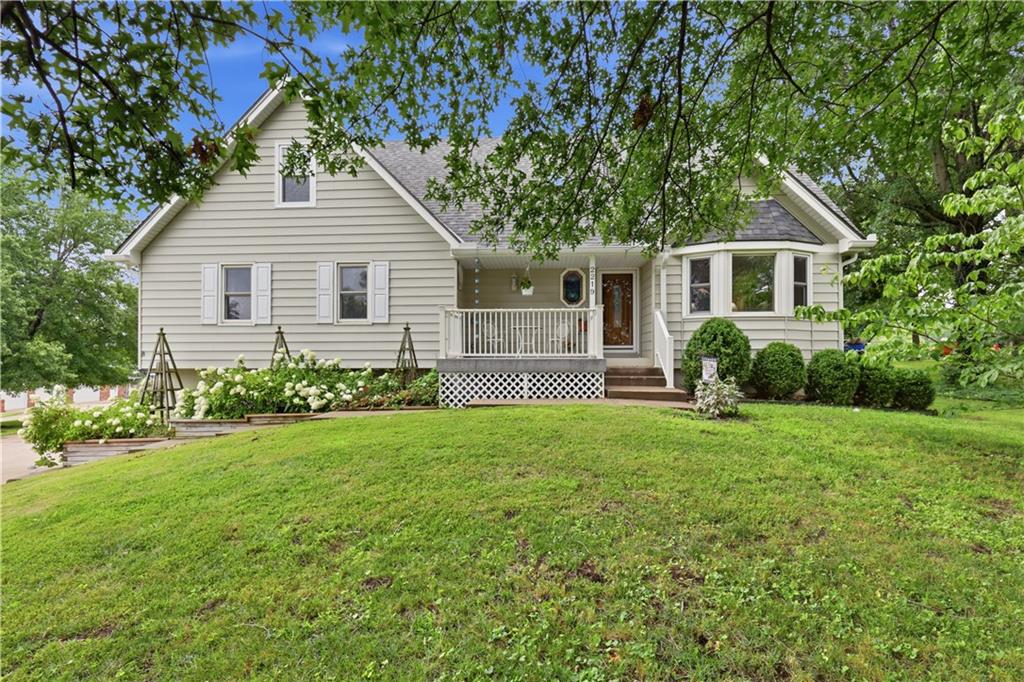 2nd image of 2219 N Whitney Rd, Independence, MO 64058 | MLS# 2633592