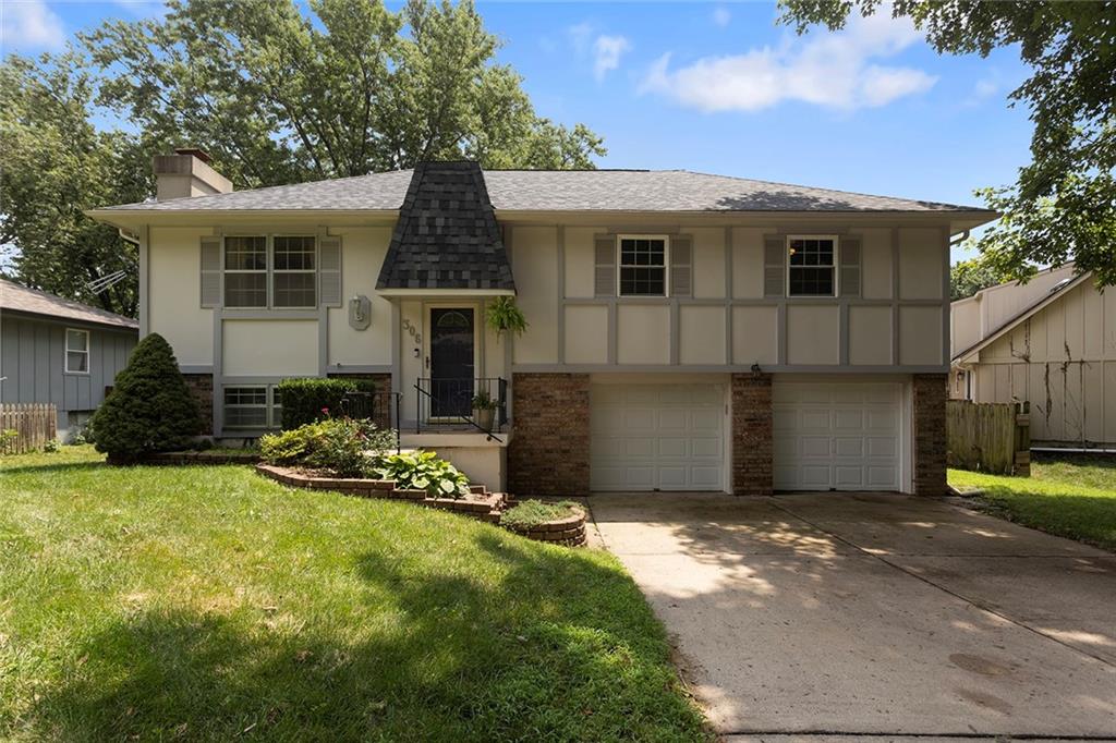 2nd image of Sw Rockwood St, Blue Springs, MO 61014 | MLS# 2633597
