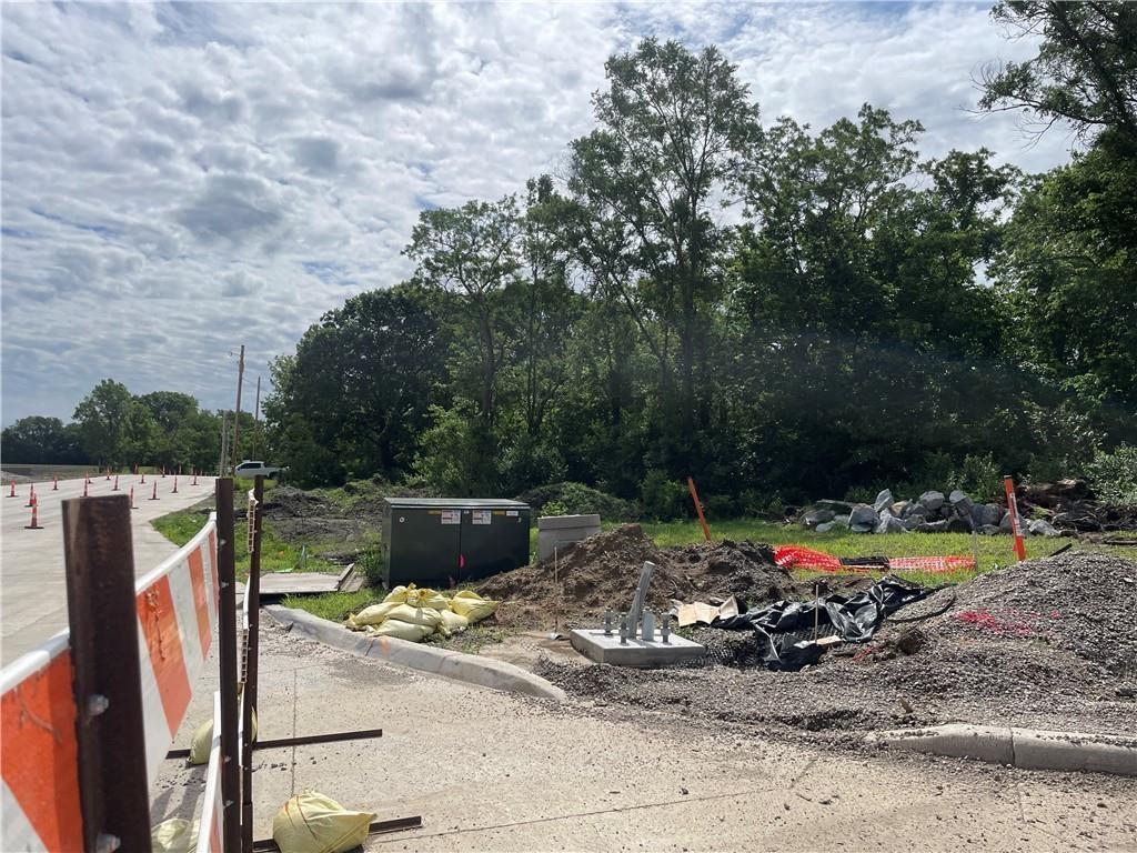 4th image of 1907 & 1925 Scherer Rd, Lees Summit, MO 64082 | MLS# 2633605