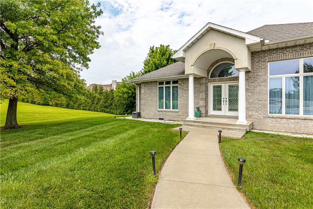 2nd image of 1113 Saxony Ct, Warrensburg, MO 64093 | MLS# 2633609