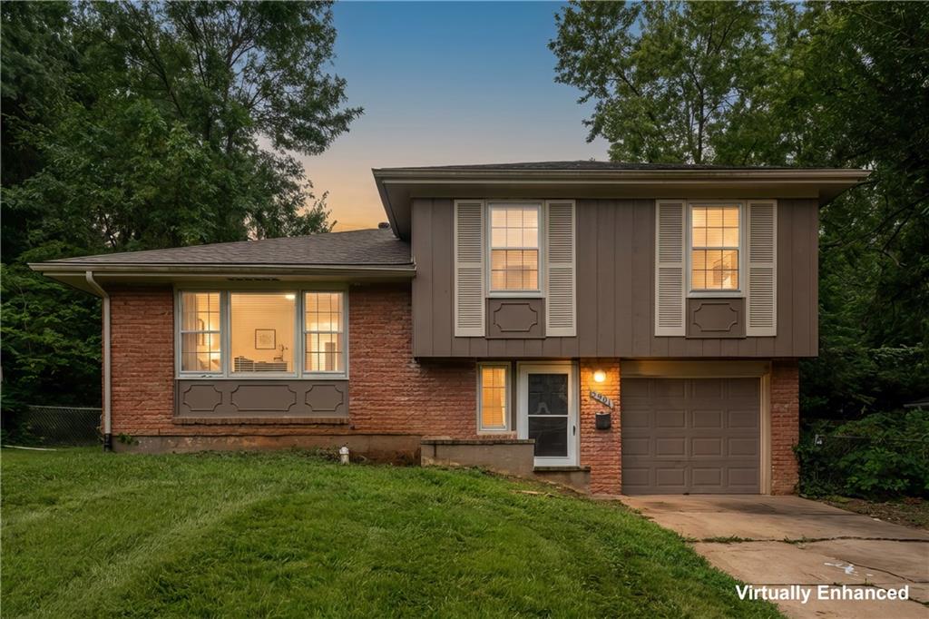1st image of 5901 Fairlane Dr, Kansas City, MO 64134 | MLS# 2633613