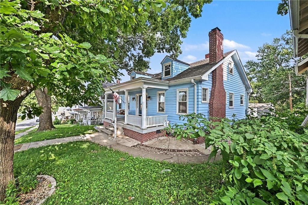 2nd image of 2823 Charles St, Saint Joseph, MO 64501 | MLS# 2633646