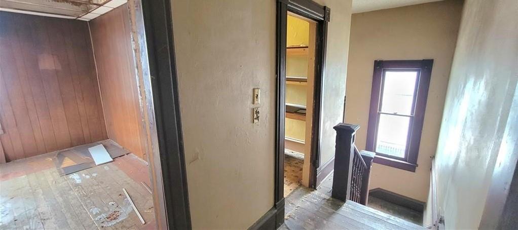 3rd image of 519 W Elm St, Chanute, KS 66720 | MLS# 2633658