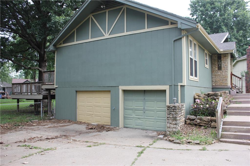 27th image of 8400 Bradley Ct, Belton, MO 64012 | MLS# 2633690