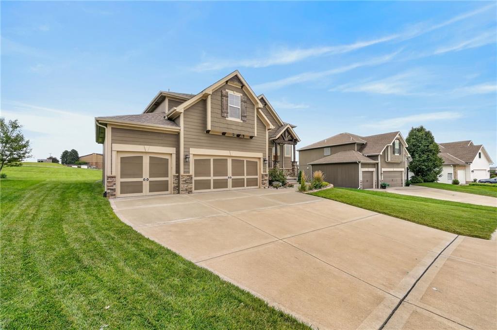 4th image of 12975 N Champanel Wy, Platte City, MO 64079 | MLS# 2633705
