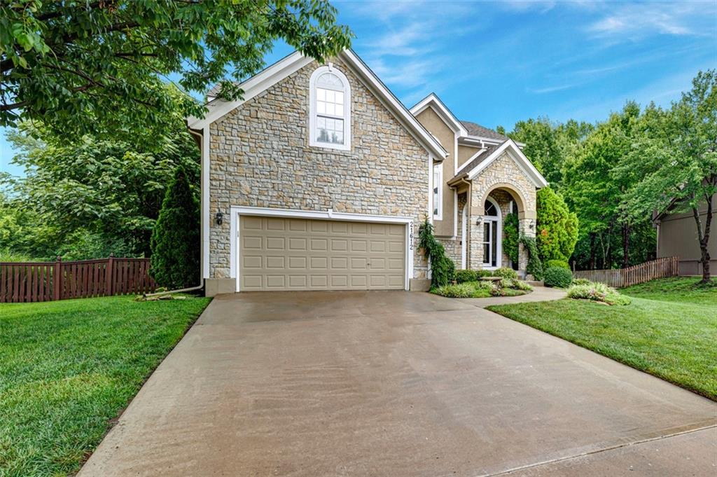 2nd image of 21612 W 61 St, Shawnee, KS 66218 | MLS# 2633713