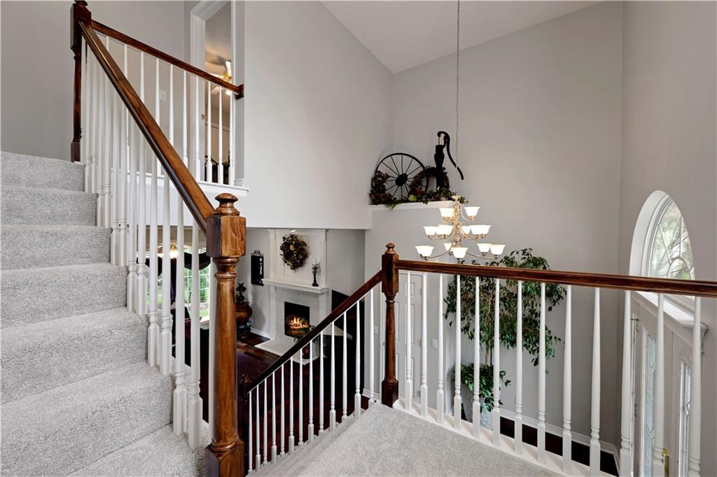 5th image of 21612 W 61 St, Shawnee, KS 66218 | MLS# 2633713