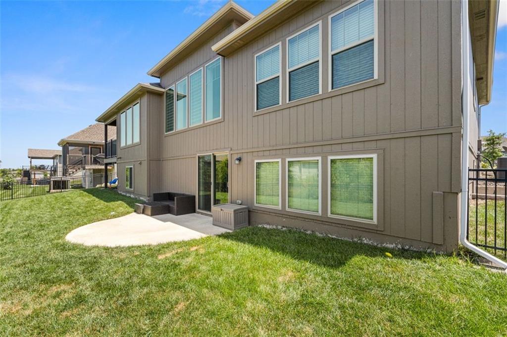 56th image of 19700 Norton St, Spring Hill, KS 66083 | MLS# 2633720