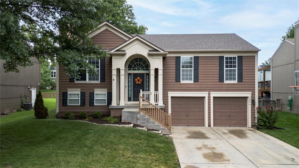 29th image of 15874 W 158th St, Olathe, KS 66062 | MLS# 2633727