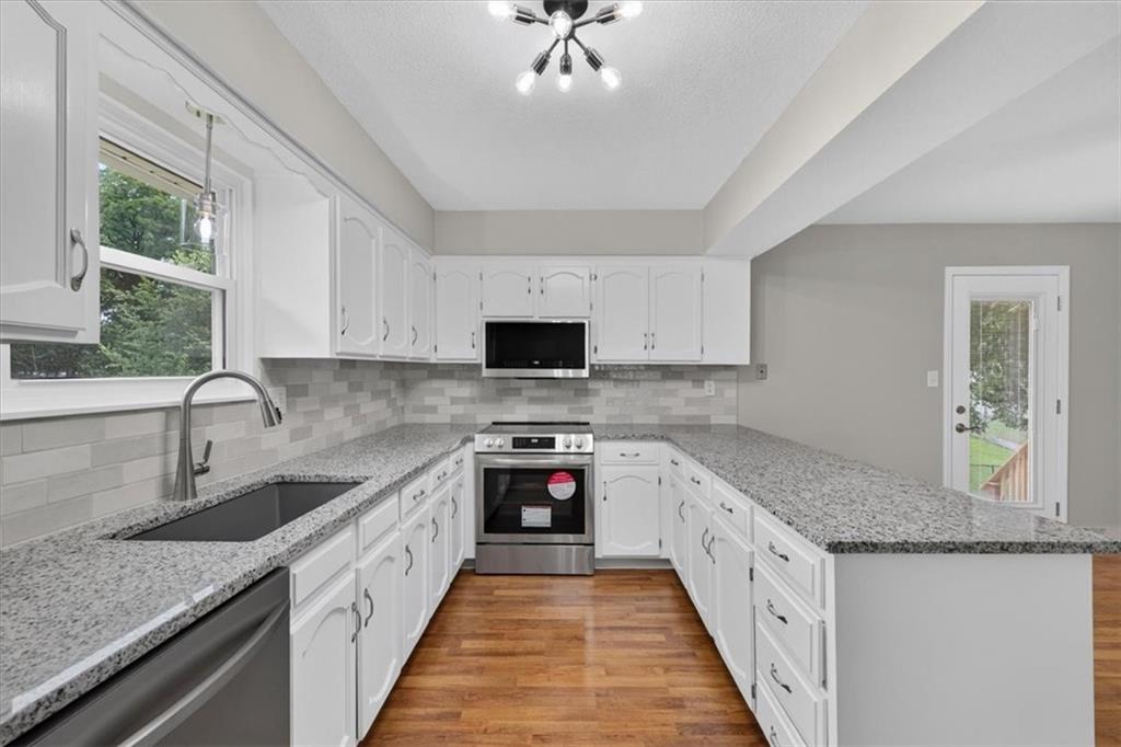 5th image of 17305 E 51St Terr Ct, Independence, MO 64055 | MLS# 2633731