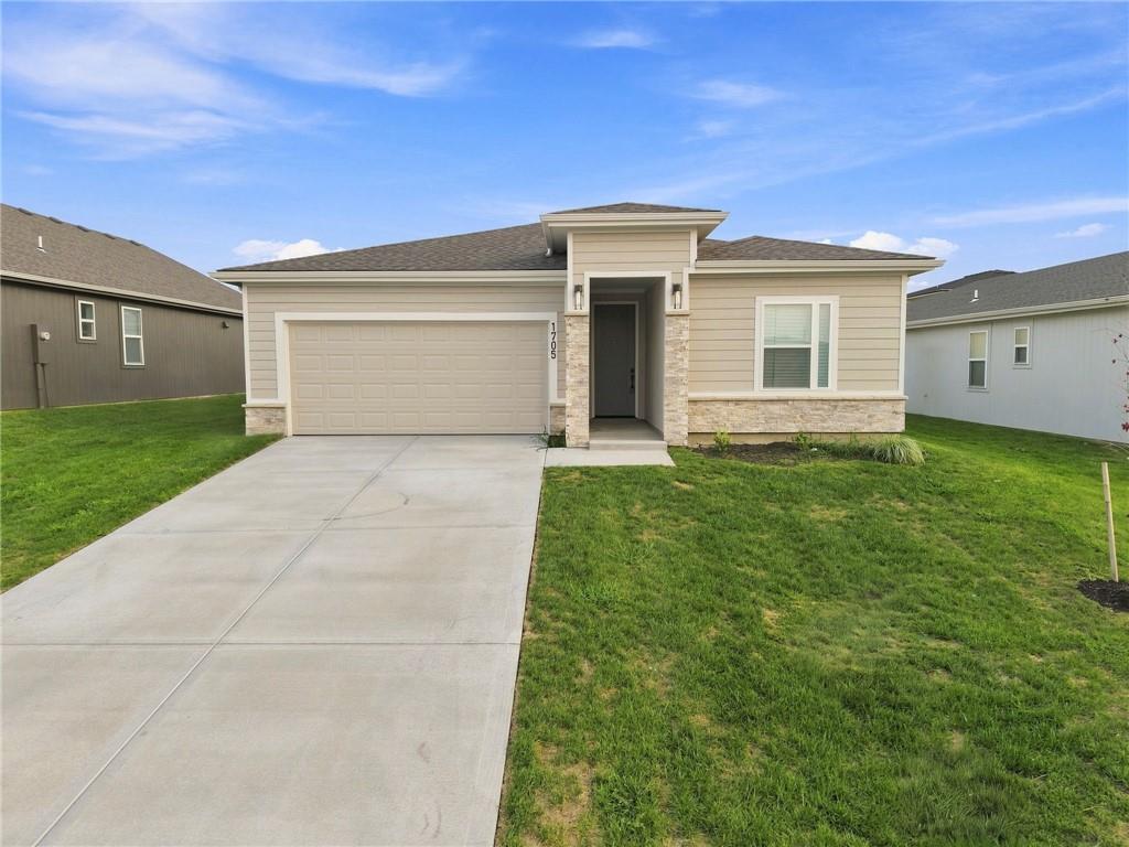 1st image of 1705 Nw 105th Ter, Kansas City, MO 64155 | MLS# 2633753