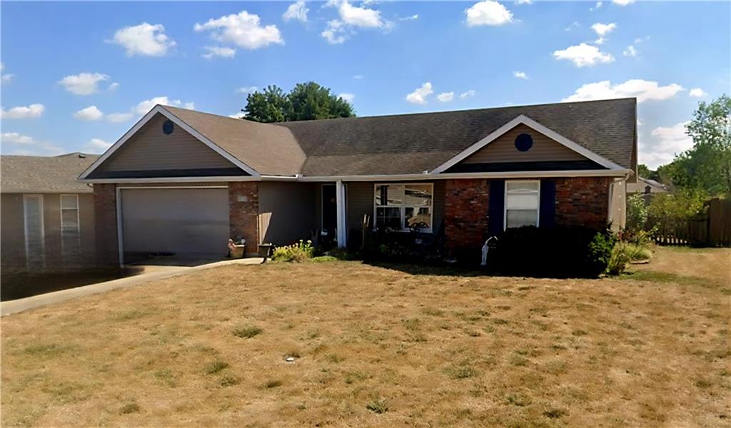 1st image of 413 Graystone Dr, Grain Valley, MO 64029 | MLS# 2633757