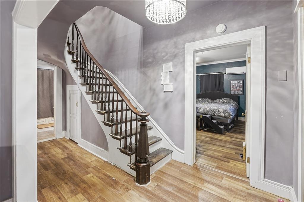 3rd image of 1900 Ne 65Th St, Kansas City, MO 64118 | MLS# 2633765