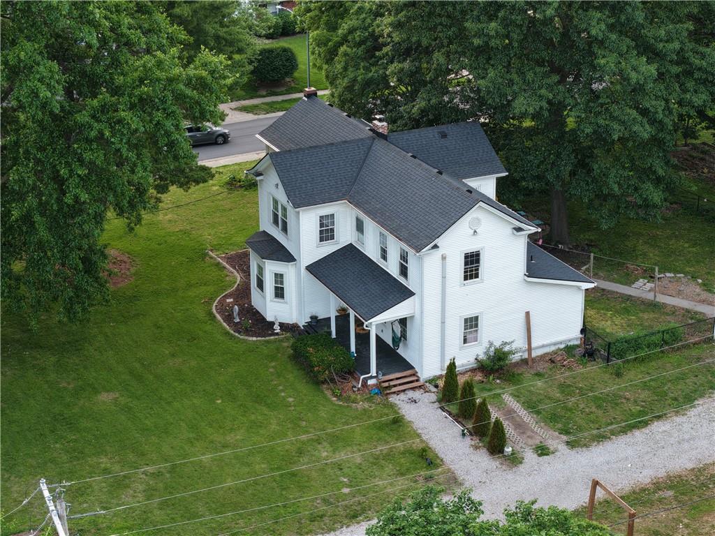 1st image of 1900 Ne 65th St, Kansas City, MO 64118 | MLS# 2633765