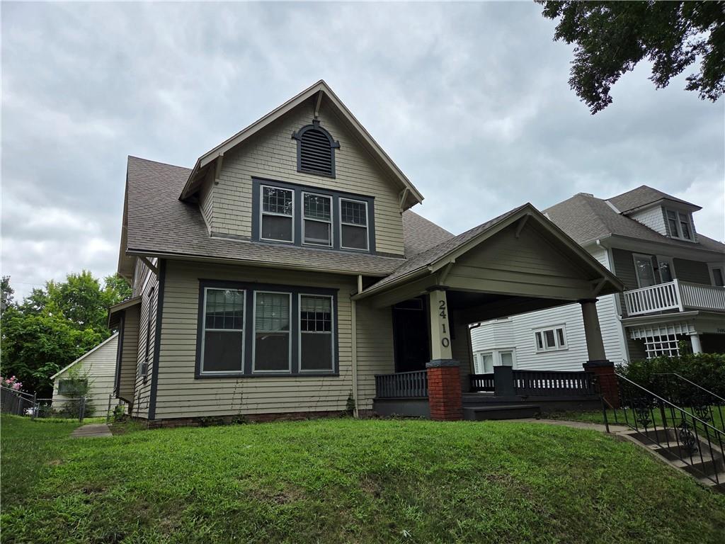 1st image of 2410 Faraon St, St Joseph, MO 64501 | MLS# 2633767