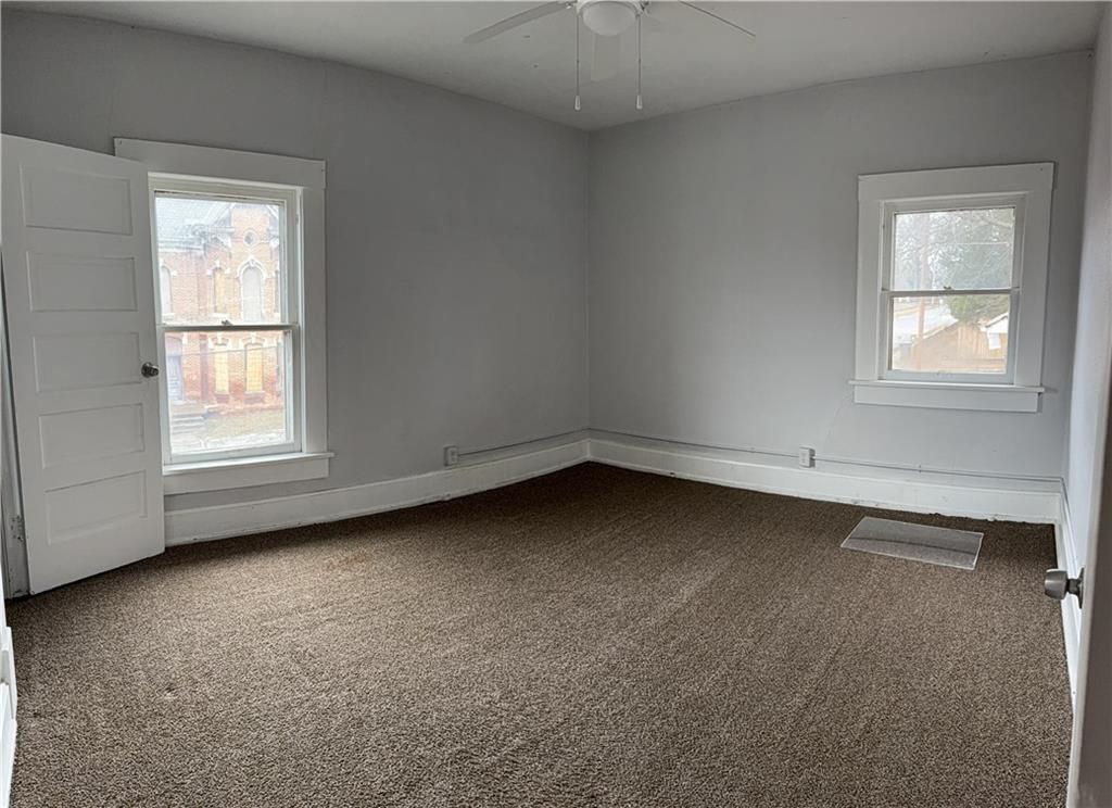10th image of 113 N 17th St, St Joseph, MO 64501 | MLS# 2633772