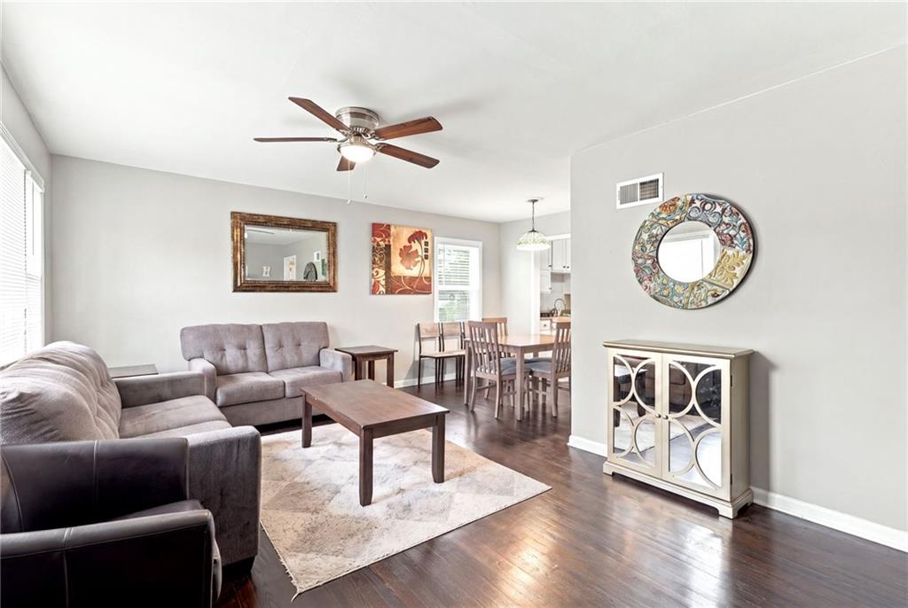 5th image of 4014 Monroe Ave, Kansas City, MO 64130 | MLS# 2633775