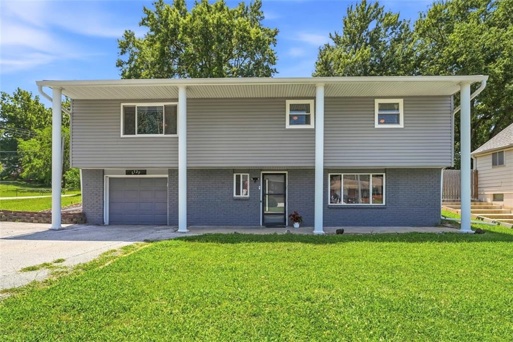 1st image of 6709 Ne Cotter Ave, Kansas City, MO 64119 | MLS# 2633791