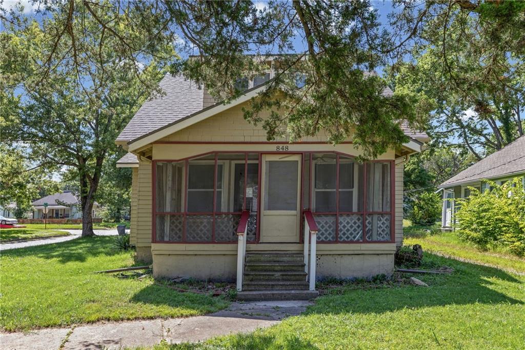 2nd image of 848 Tremont St, Ottawa, KS 66067 | MLS# 2633801