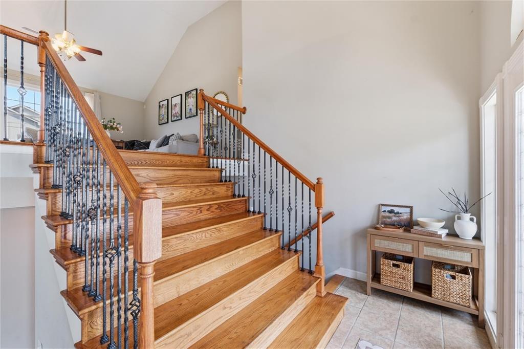 5th image of 806 Sw 34Th Ter, Lees Summit, MO 64082 | MLS# 2633812