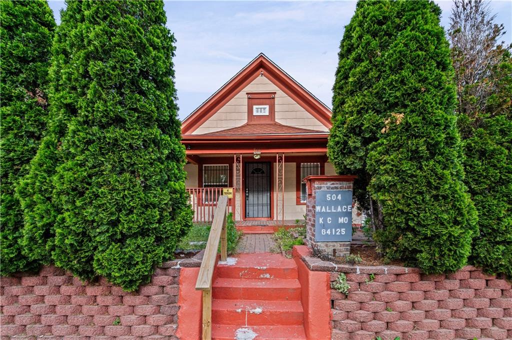 1st image of 504 Wallace Ave, Kansas City, MO 64125 | MLS# 2633894