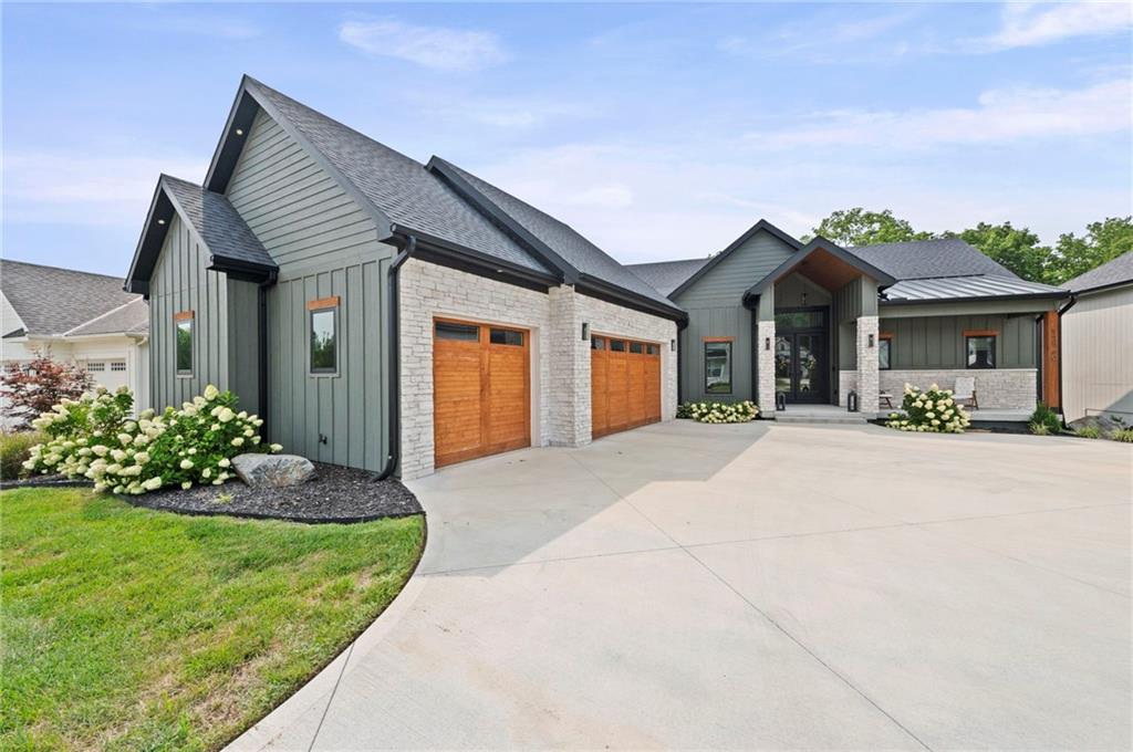 3rd image of 12560 Nw Bittersweet Dr, Platte City, MO 64079 | MLS# 2633905