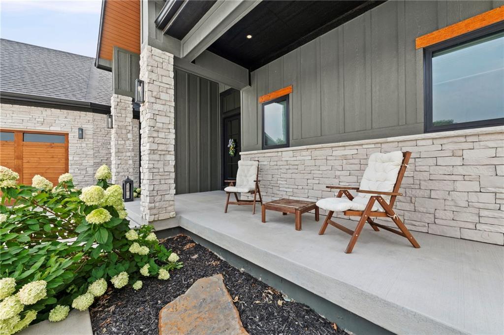5th image of 12560 Nw Bittersweet Dr, Platte City, MO 64079 | MLS# 2633905