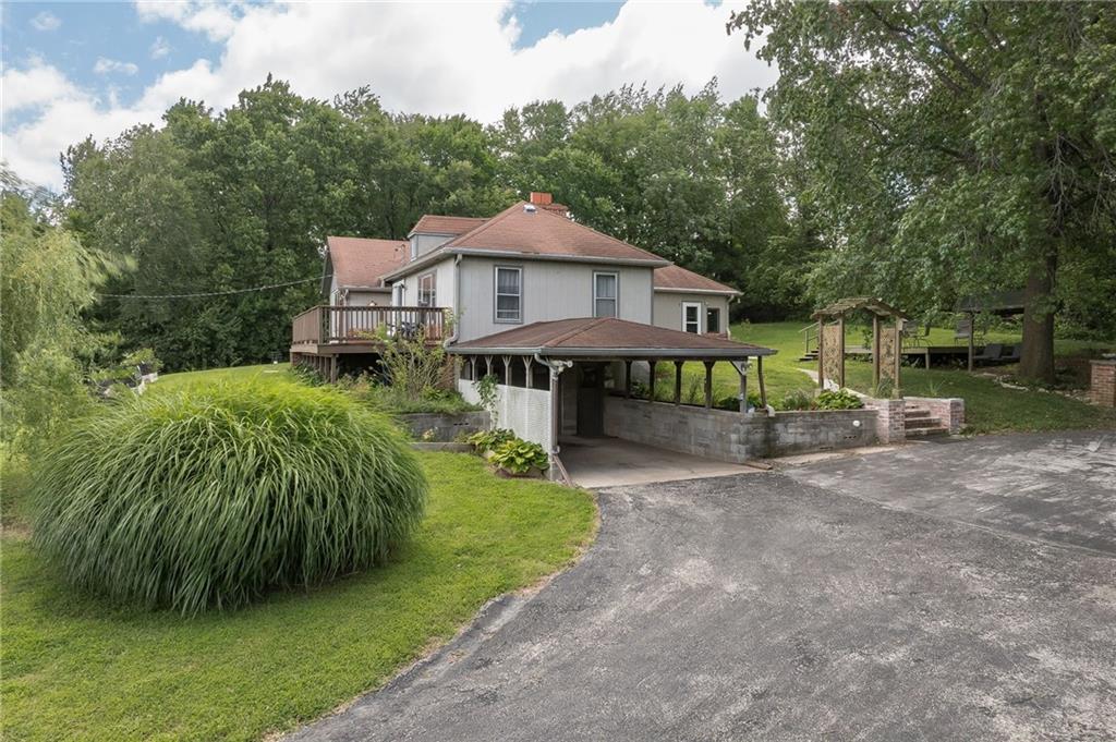 2nd image of 2716 Cook Rd, St Joseph, MO 64505 | MLS# 2633910