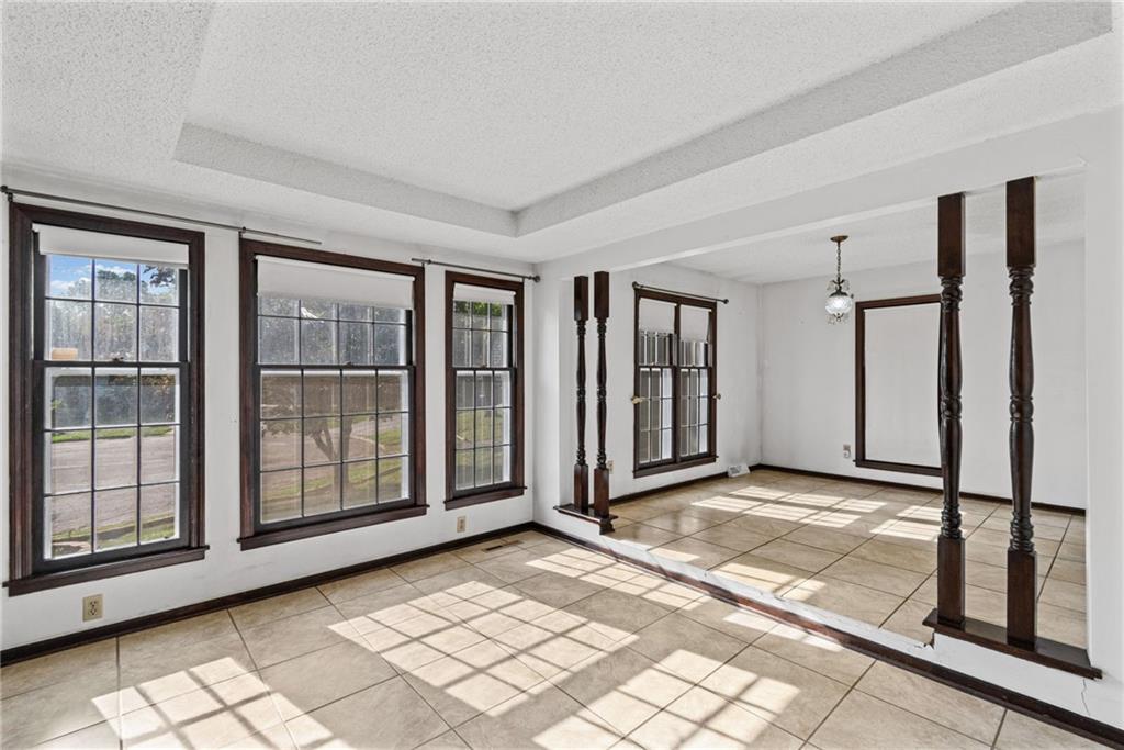 5th image of 10530 Wedd St, Overland Park, KS 66212 | MLS# 2633911