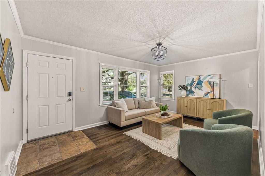 2nd image of 6739 Roe Ave, Prairie Village, KS 66208 | MLS# 2633917