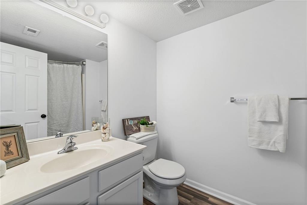 2nd image of 5500 NE 80th Ter, Kansas City, MO 64119