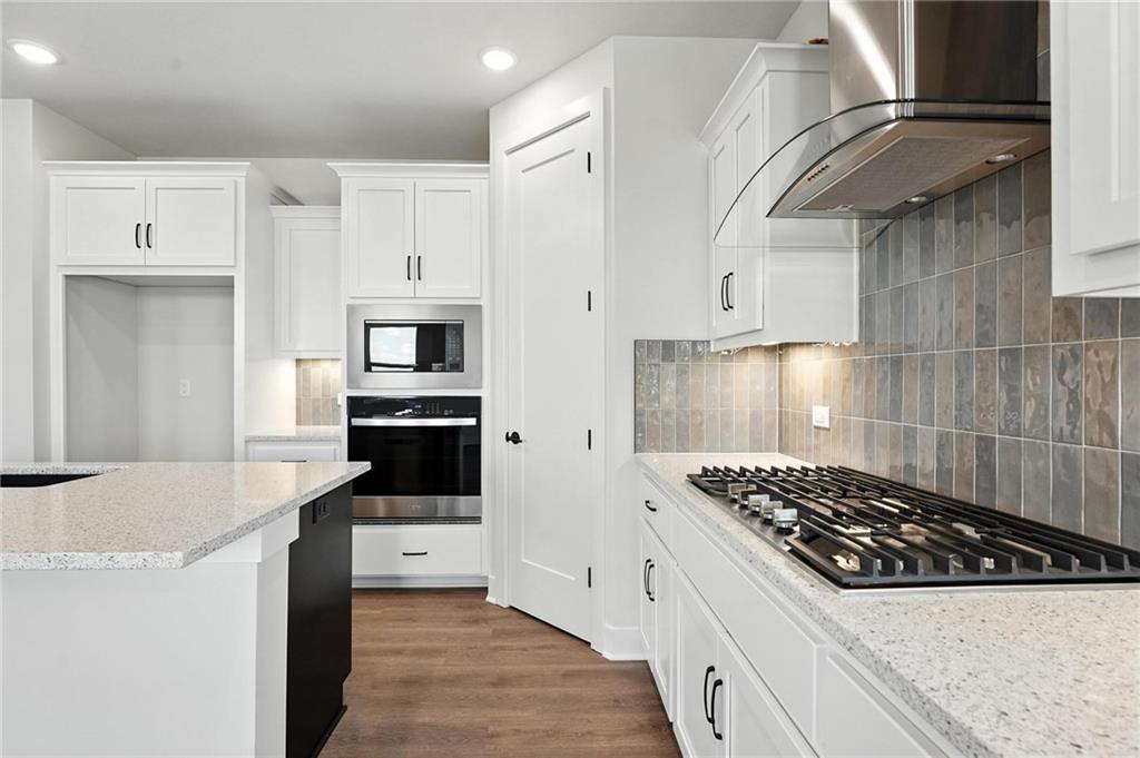 3rd image of 1395 N 163Rd Cir, Basehor, KS 66007 | MLS# 2633964
