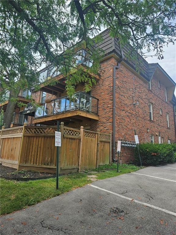 4th image of 4614 Holly St, Kansas, MO 64112