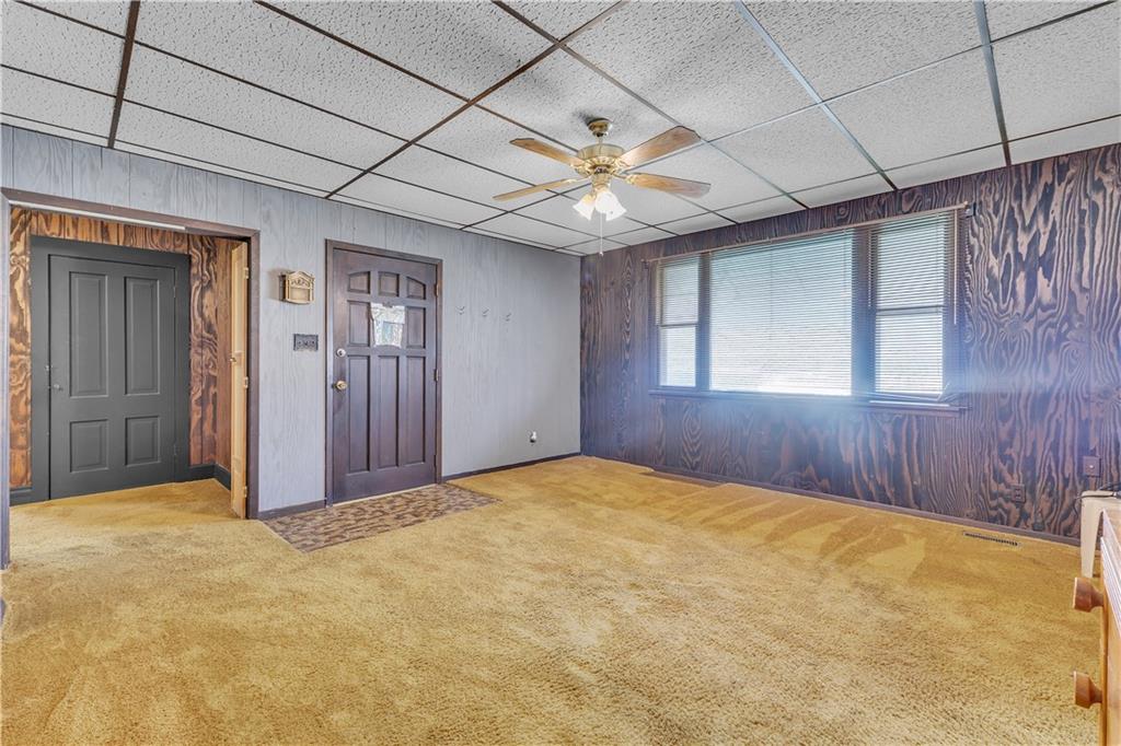 2nd image of 2012 Highly St, St Joseph, MO 64501 | MLS# 2633969