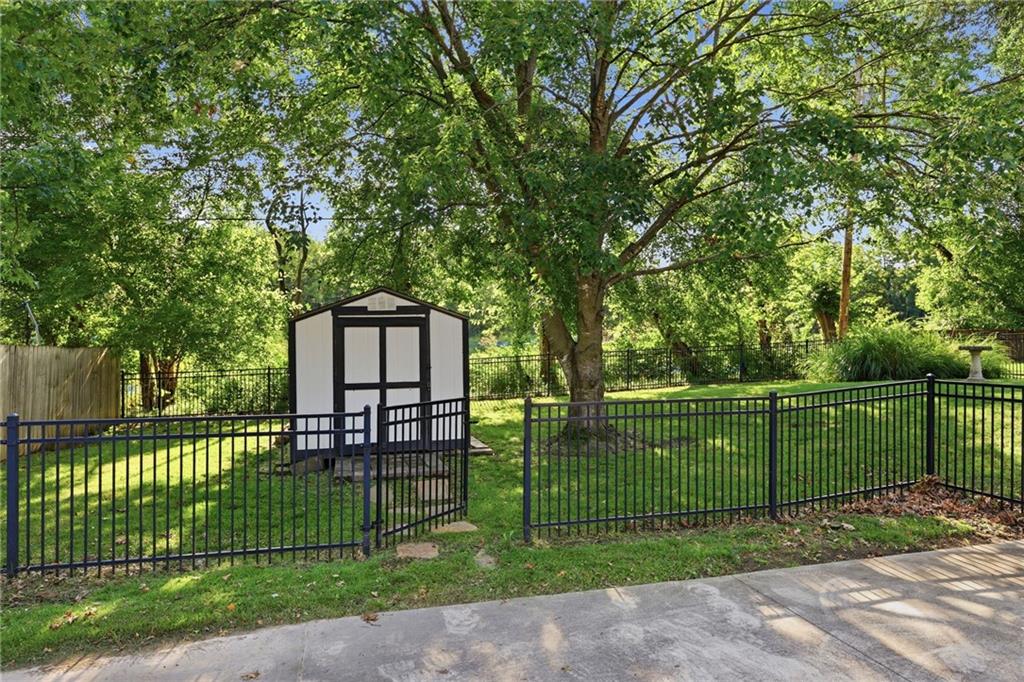 25th image of 1201 Sw Mission Pl, Lee's Summit, MO 64081 | MLS# 2633980