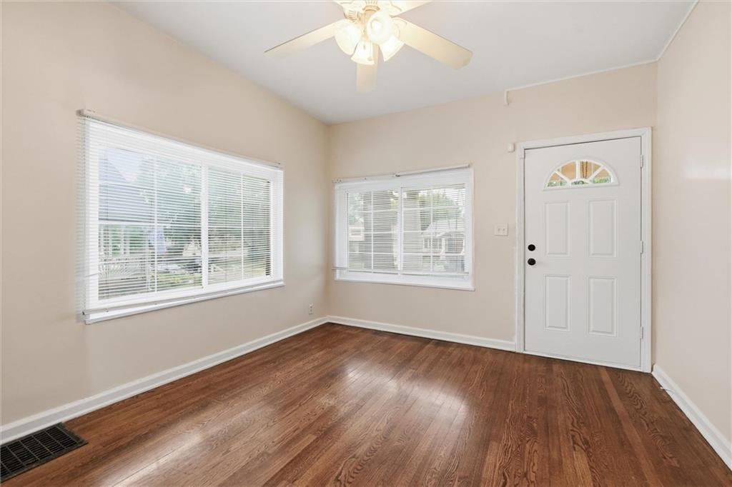5th image of 6033 Harrison St, Kansas City, MO 64110 | MLS# 2633998