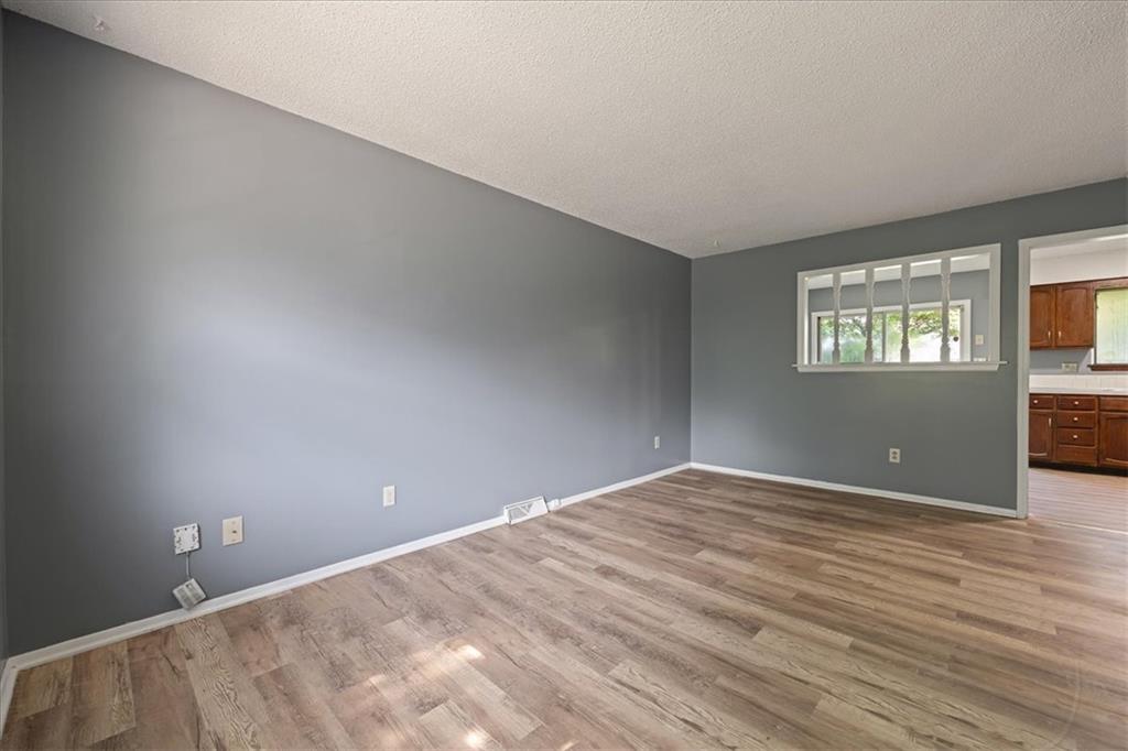 5th image of 1408 S Franklin Ave, Independence, MO 64052 | MLS# 2634006