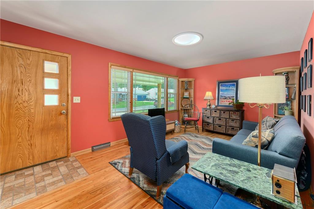 5th image of 9900 E 77Th St, Raytown, MO 64138 | MLS# 2634011