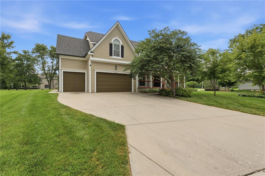 1st image of 2250 Sw Forestpark Pl, Lees Summit, MO 64081 | MLS# 2634012