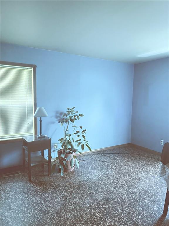 4th image of 3303 Sioux Ln, Saint Joseph, MO 64503 | MLS# 2634018