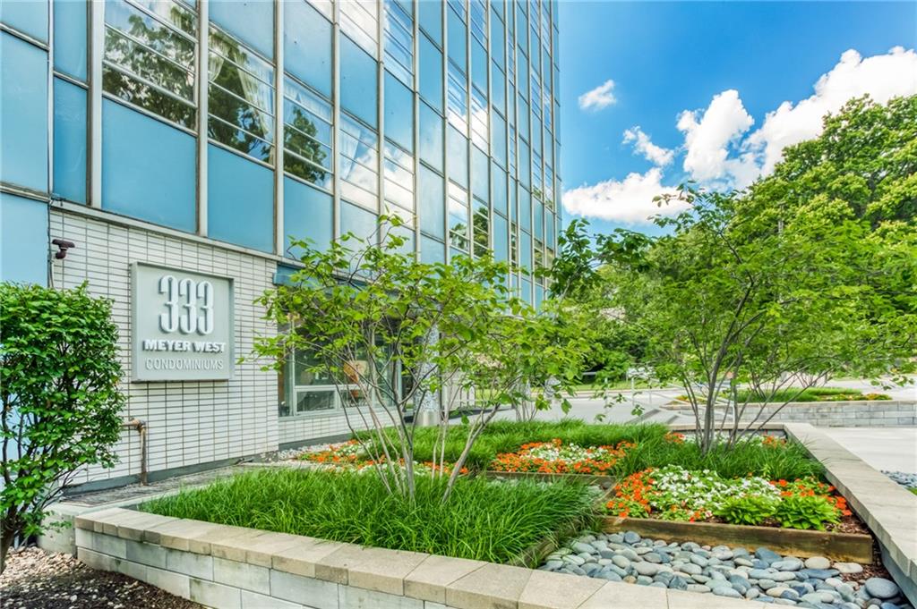 41st image of 333 W Meyer Blvd #712, Kansas City, MO 64113 | MLS# 2634022